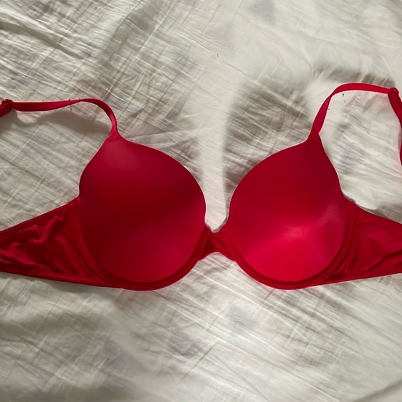 VS PINK bra 34C - Picture 1 of 3